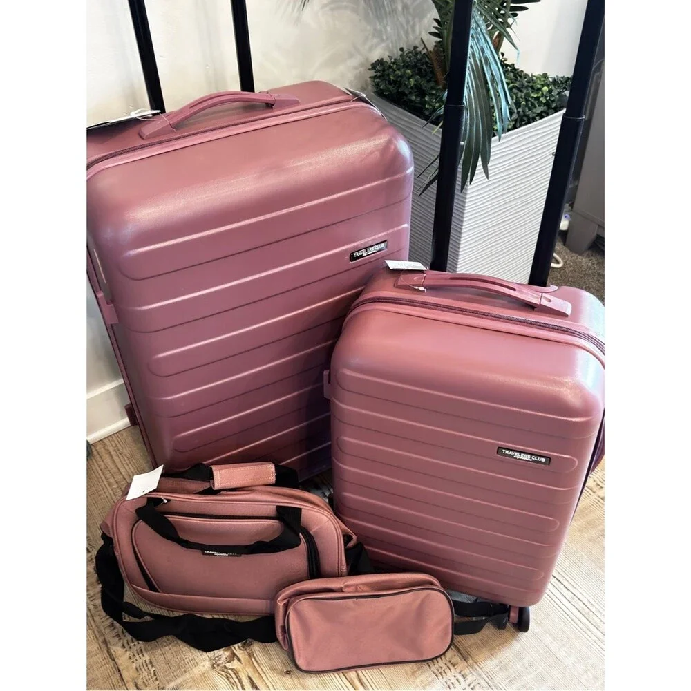 TRAVELERS CLUB AUSTIN 4 PIECE HARDSIDE LUGGAGE SET Luggage Set Wistful Mauve